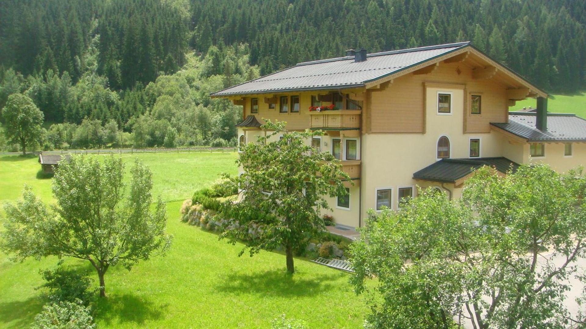 Bio-Bauernhof Obertrattenbachhof Neukirchen am Großvenediger エクステリア 写真